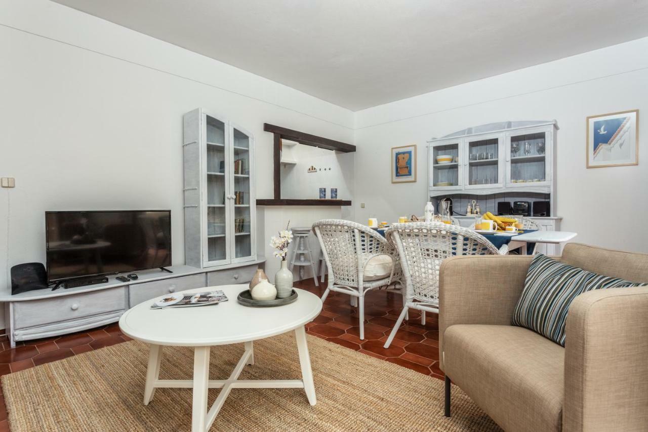 Lagos Apartment Ap Praia Dona Ana Ngoại thất bức ảnh